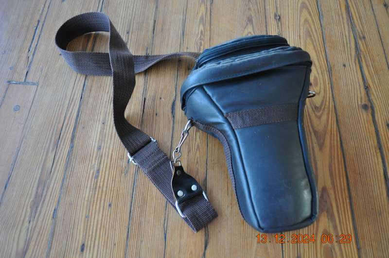 Vintage Vinyl SLR Camera Bag