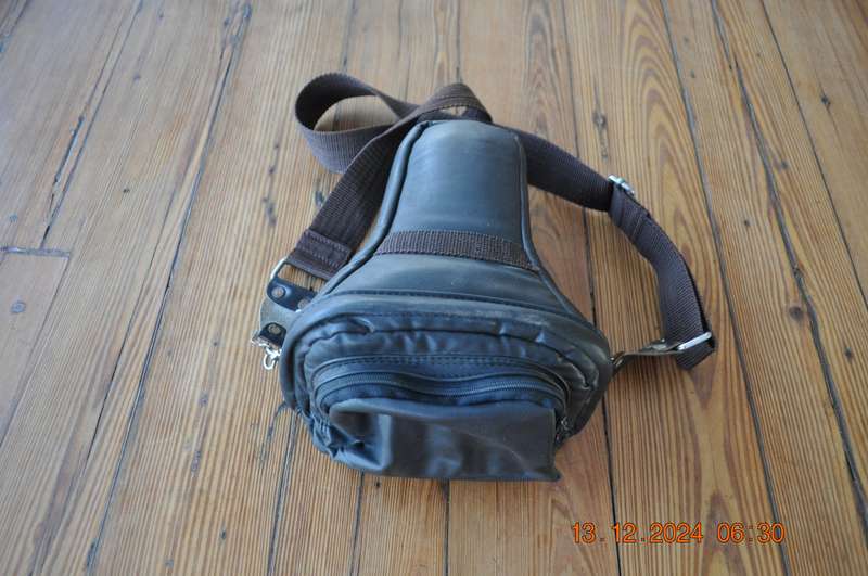 Vintage Vinyl SLR Camera Bag