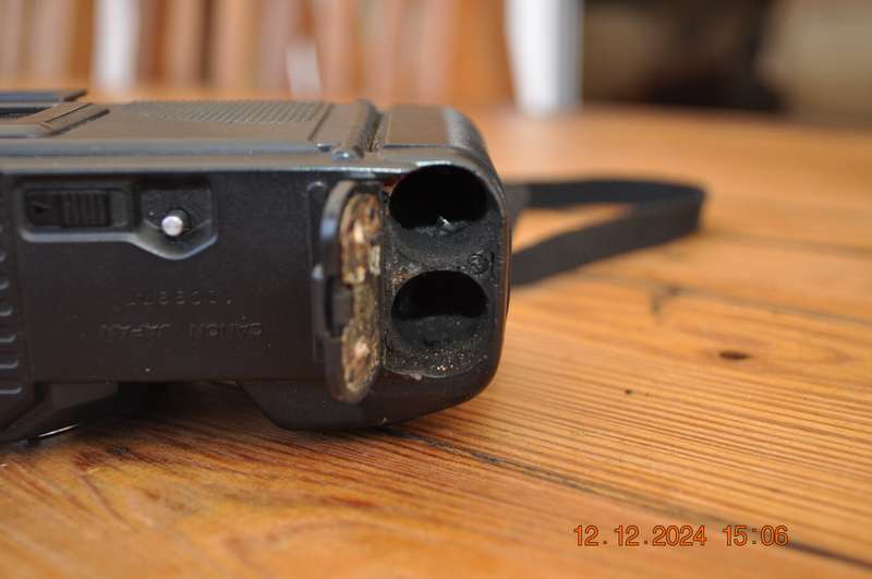 Vintage Canon T70 SLR 35mm Film Camera (body only)