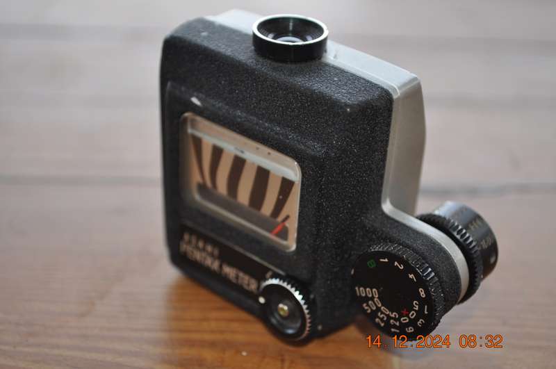 Vintage Asahi Pentax Light Meter