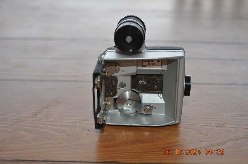 Vintage Asahi Pentax Light Meter