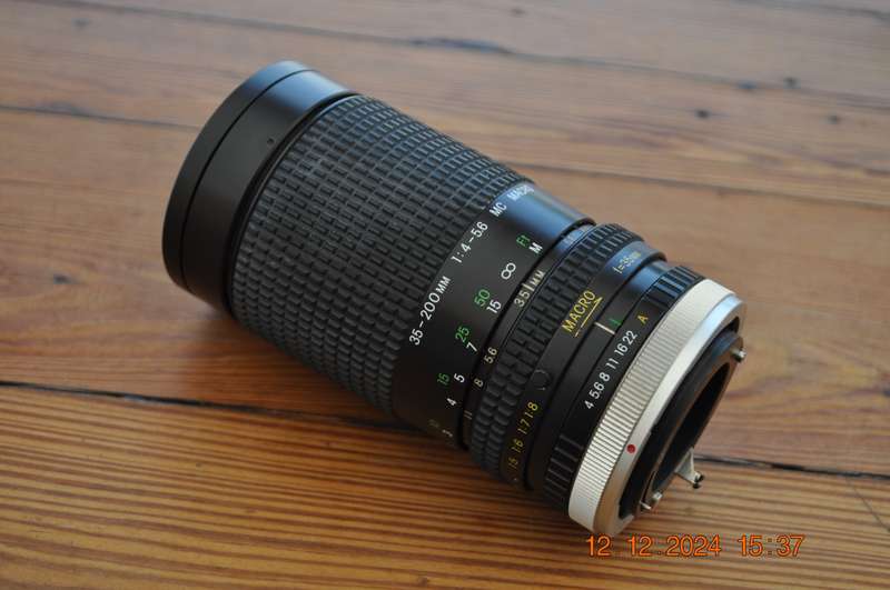 Super Cosina 35-200mm Camera Lens