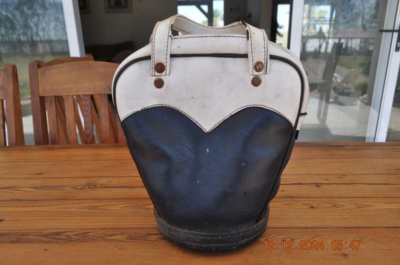 Vintage Golf Ball Carry Bag