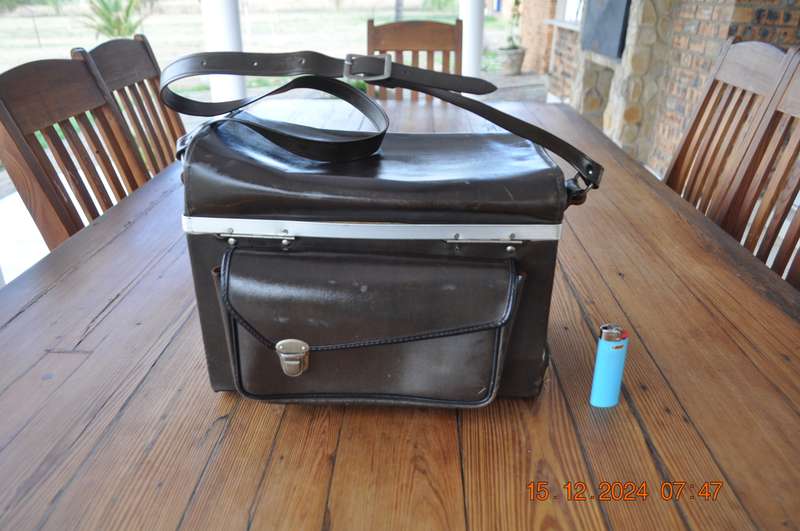 Vintage 70s 80s Hard Shell Camera Bag