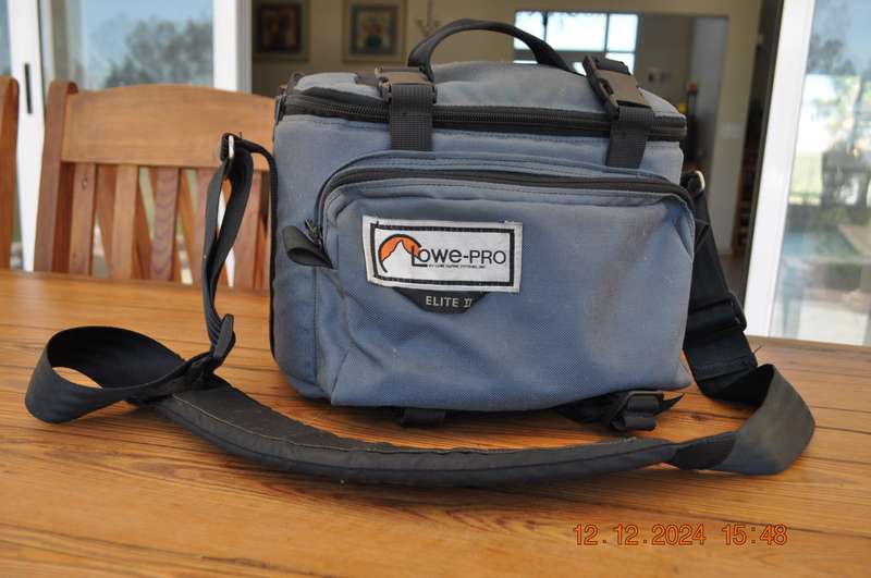 Vintage Lowepro Elite II Camera Bag