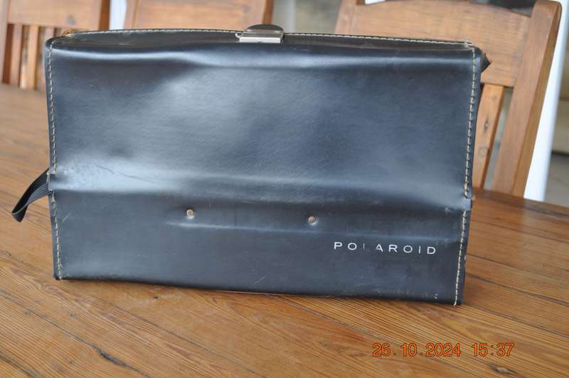 Vintage Polaroid 340 Land Camera In Leather Case