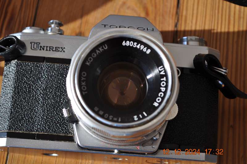 Vintage Topcon Unirex 35mm Film Camera With Lens