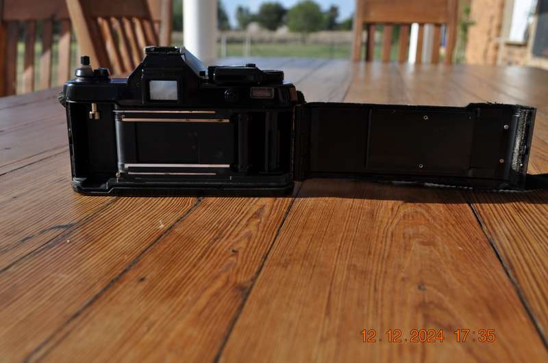 Vintage Yashica FX-3 SLR 35mm Film Camera (body only)