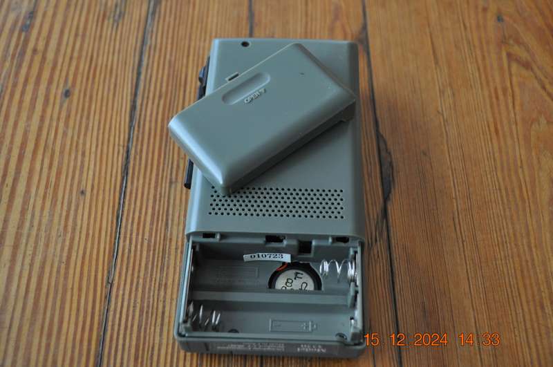 Dictaphone Micro Cassette Recorder (not working)