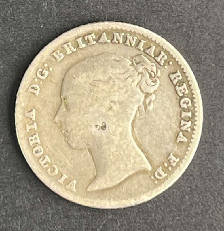 1840 Victoria 4 pence silver