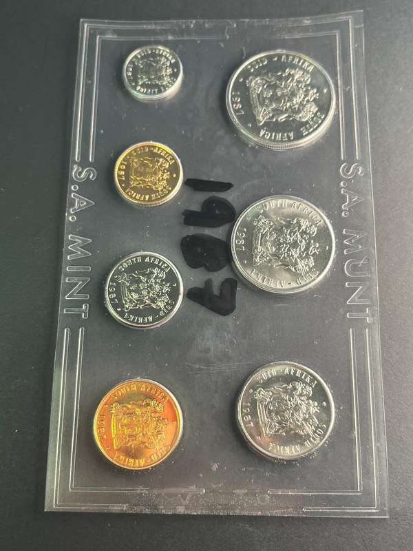 South African mint pack 1987