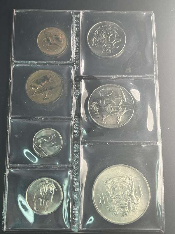 SA Mint pack 1969 with silver One Rand