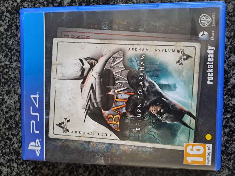 Playstation 4 Slim