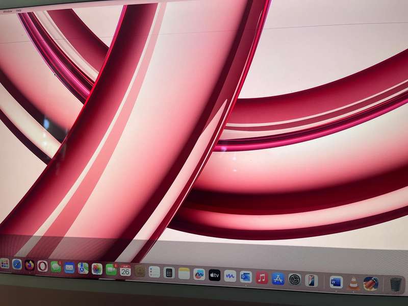 Apple iMac M1 (2021)