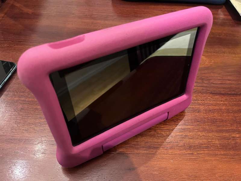 Amazon Fire Kids Edition Tablet 7" 16 GB, Pink Kid-Proof Case