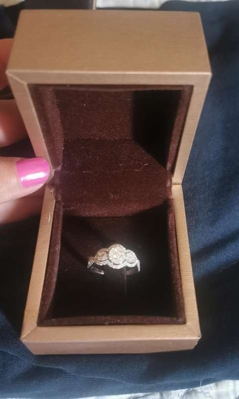 Brilliant cut  18ct white gold ring stamped '750' with 103 natural diamonds estimated weight 0.78 ct