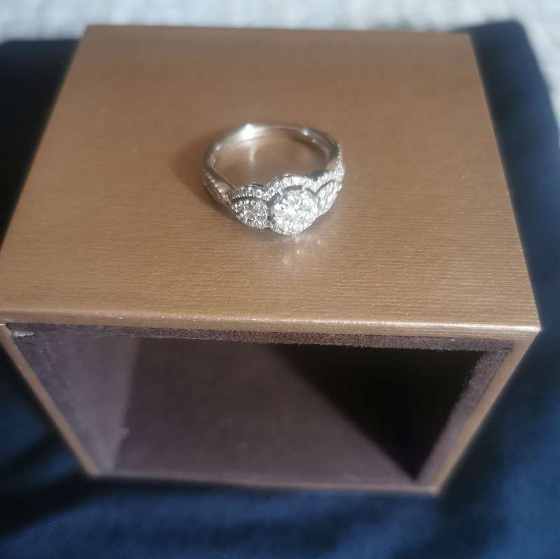 Brilliant cut  18ct white gold ring stamped '750' with 103 natural diamonds estimated weight 0.78 ct