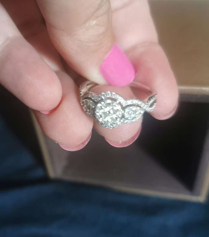 Brilliant cut  18ct white gold ring stamped '750' with 103 natural diamonds estimated weight 0.78 ct
