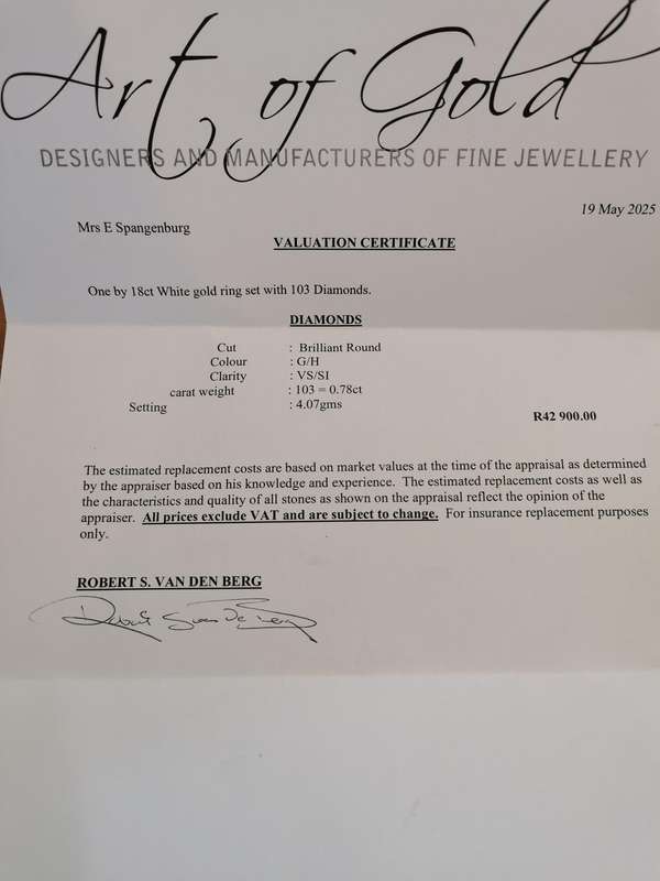 Brilliant cut  18ct white gold ring stamped '750' with 103 natural diamonds estimated weight 0.78 ct