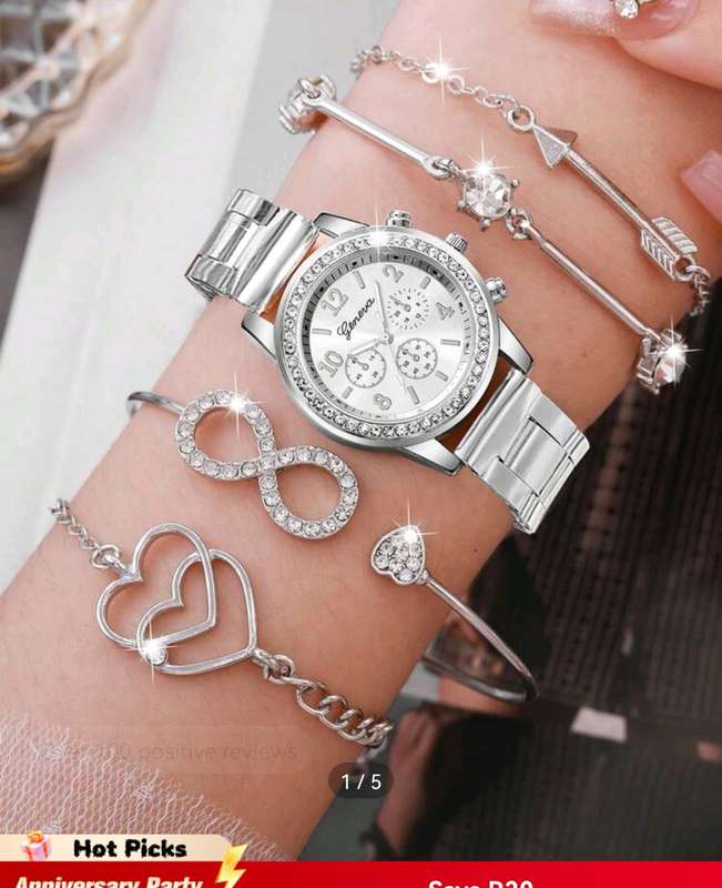 Wow amazing luxurious woman 5pcs Quartz Watch set