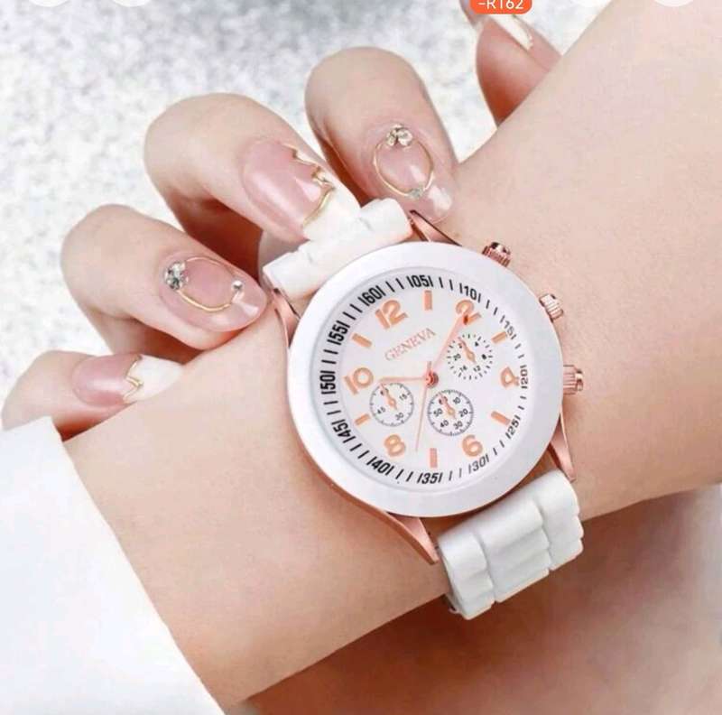 Wow amazing luxurious couple Quartz Watch set