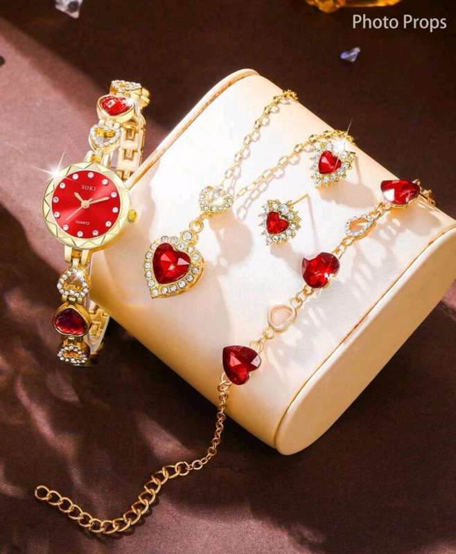 Wow amazing luxurious woman Quartz Watch set
