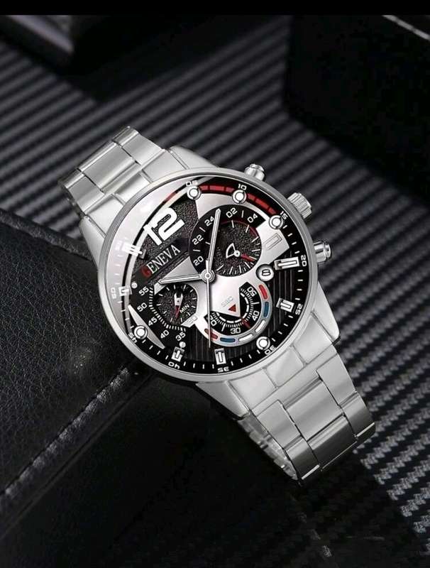 Wow amazing luxurious luxurious 2pcs Quartz Watch set