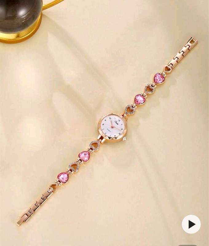 Wow amazing luxurious woman 5pcs Quartz Watch qaurts and watch set