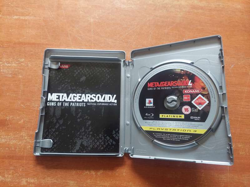 Metal gear solid 4