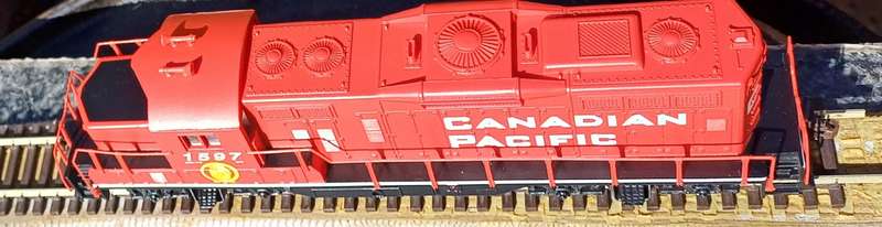 Walthers HO Scale Canadian Pacific GP9M Diesel Locomotive #1597