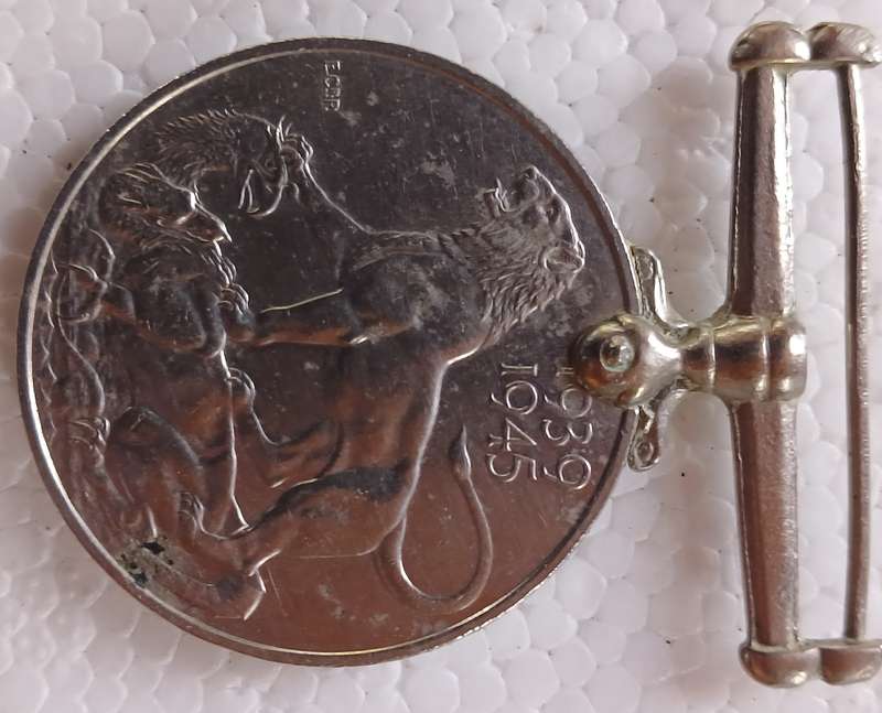 WW2 Engraved George VI War Medal 104763 B.H. Fourie