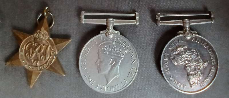 3 X WW2 MEDALS : 56644 PJA OBERHOLZER