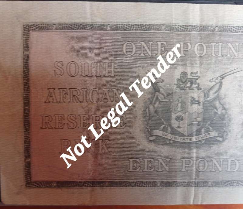 SOUTH AFRICAN 1 POUND A/124 840514