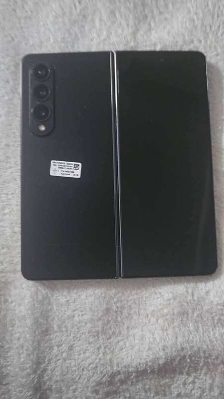 Samsung Galaxy Z Fold 4 5G 256GB cellphone