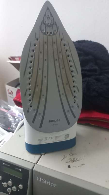 USED PHILIPS 3000 Series Steam Iron Blue