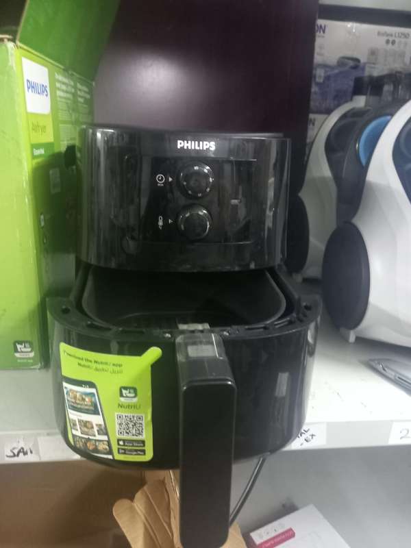 USED PHILIPS ESSENTIAL AIR FRYER 4L BLACK