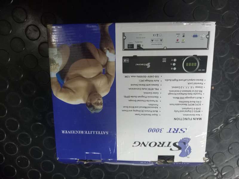 USED SRT3000 STRONG AIR RECEIVER  SATELITE