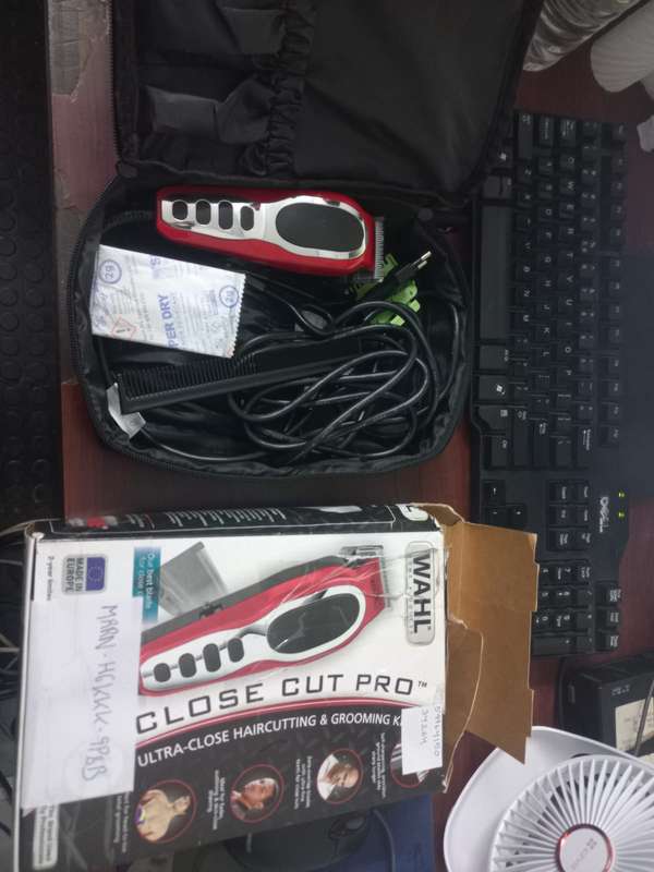 USED WAHL Close Cut Pro Men`S Hair Clipper Rd