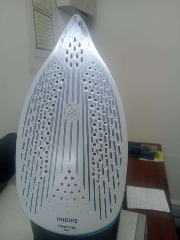 USED-PHILIPS Perfectcare 2500W Steam IRON PURPLE