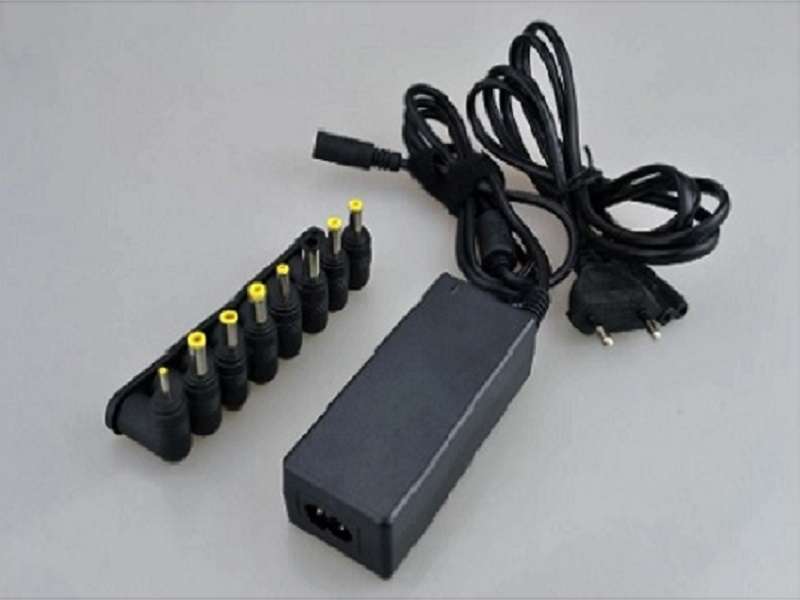 USED UNIVERSAL 9.5 To 20V 40Watts Charger