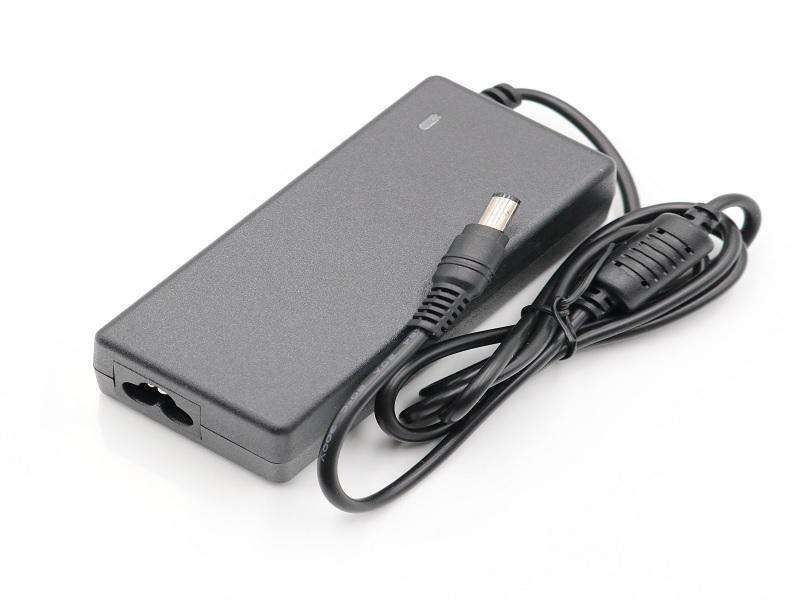 REPLACMENT TOSHIBA Lt Charger 15V-3A 6.3*3.0 45W