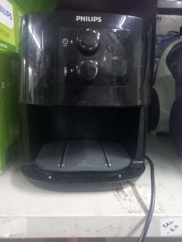 USED PHILIPS ESSENTIAL AIR FRYER 4L BLACK