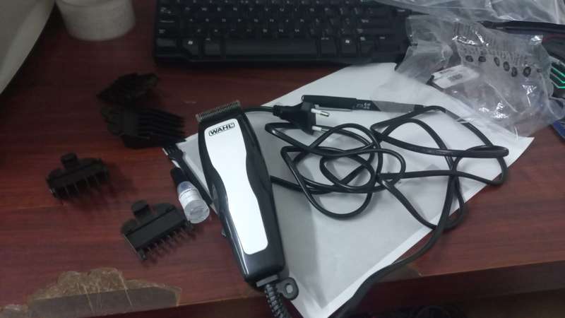 USED WAHL Homepro 8Pcs Basic 230/50 Euro