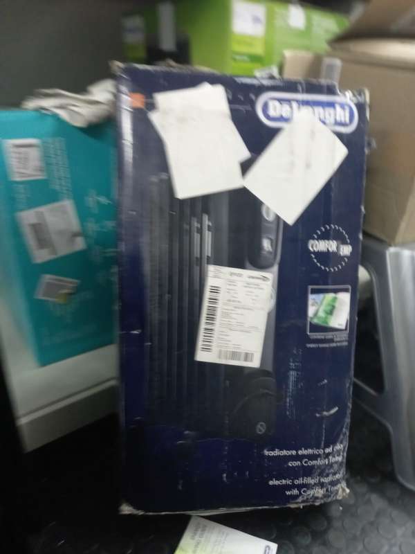 USED DELONGHI 7 FIN OIL HEATER BLACK
