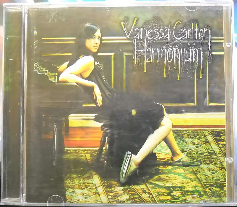 VANESSA CARLTON harmonium CD