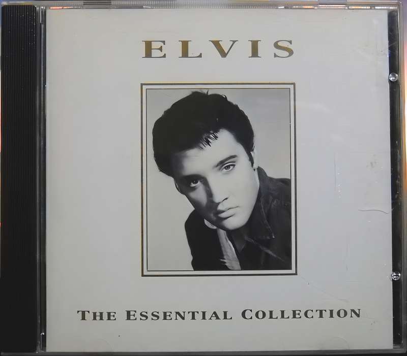 ELVIS the essential collection CD