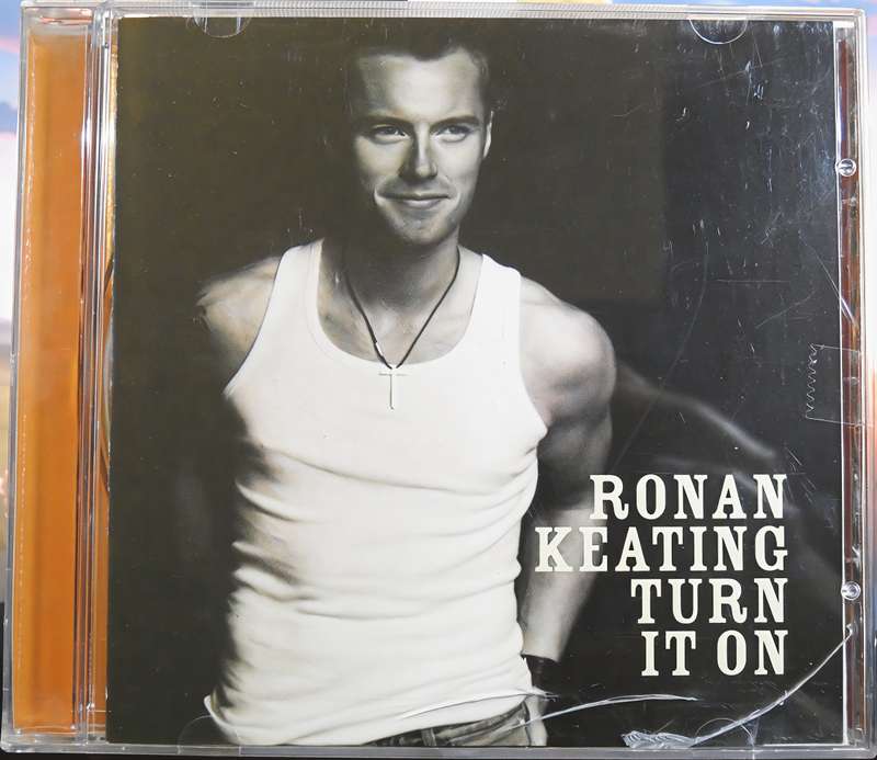 RONAN KEATING turn it on CD