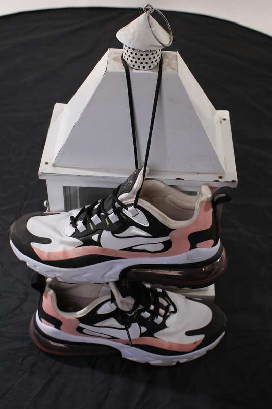 FRESH DROP: NIKE AIR 270 React | UK 5 | R1399