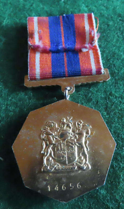 South Africa - Pro Patria Medal - Link Suspender - # 14656 - Type 1
