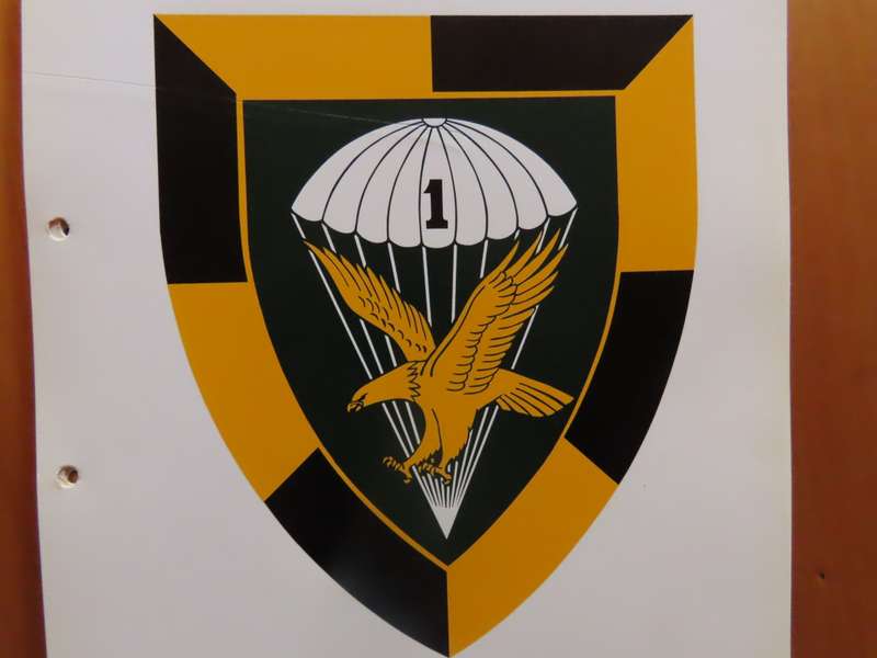 South  Africa - Border War - Cardboard Sign - 25 x 26 cms. - 1 Parachute Battalion